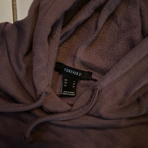 Burgundy cropped hoodie - Picture 2 of 3